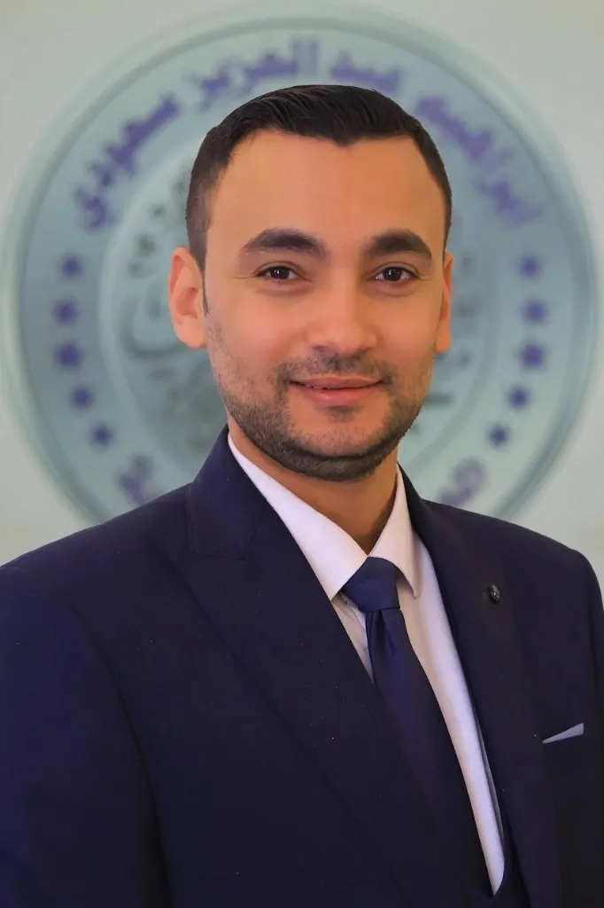 عماد أنور