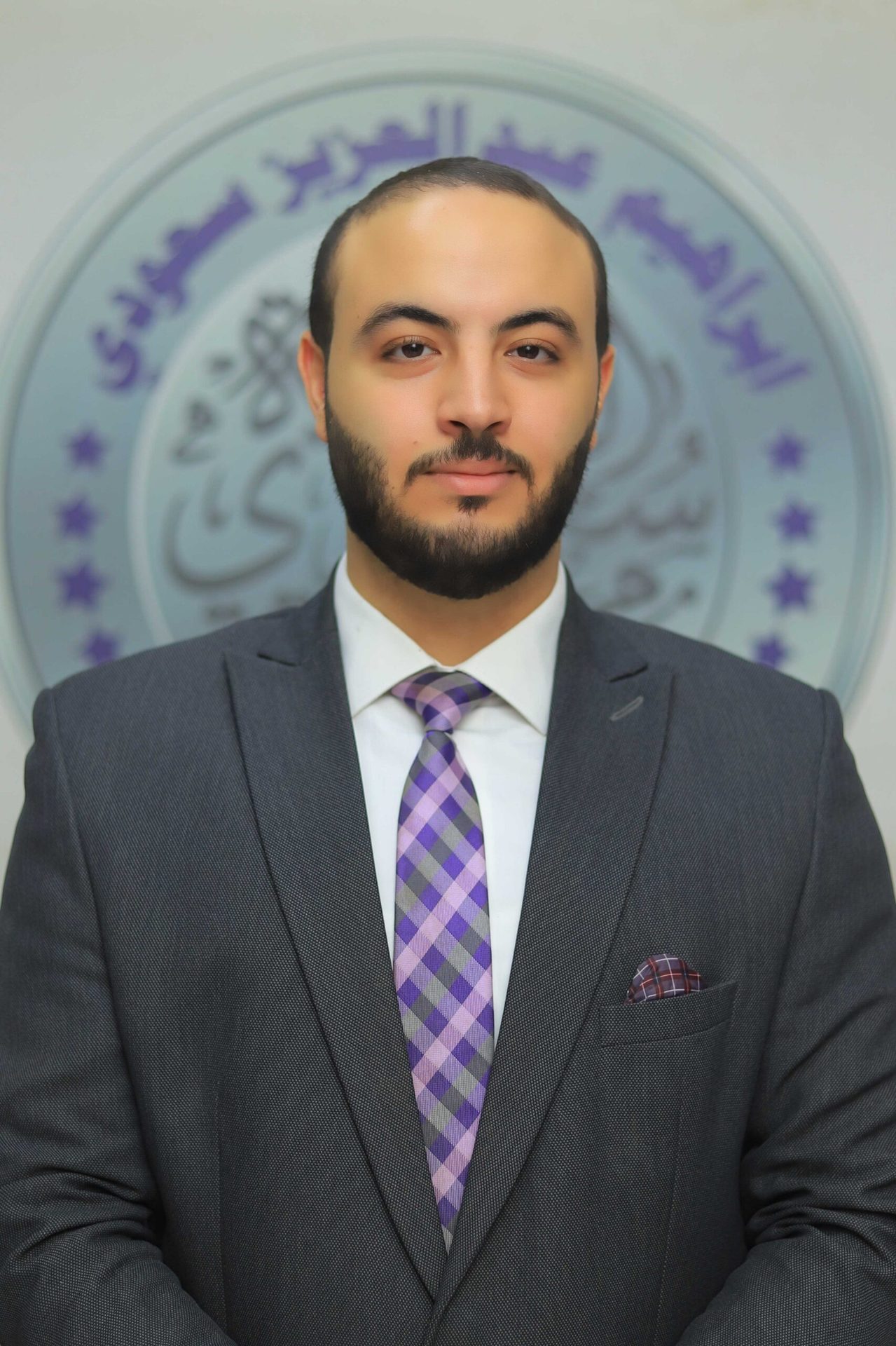 أكرم غراب
